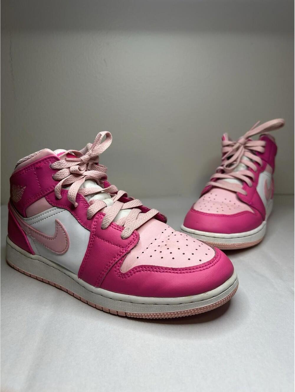 Nike Air Jordan 1 Mid GS Fierce Pink Sz 6Y Shoes FD8780-116